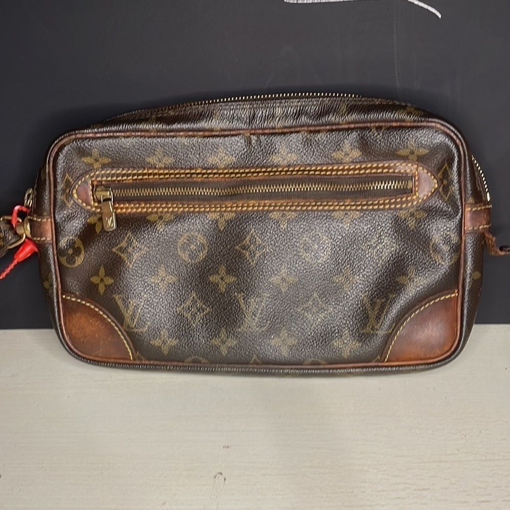 Louis Vuitton Wristlet Monogram Canvas Marly Dragonne GM Clutch LV0 Monogram LV